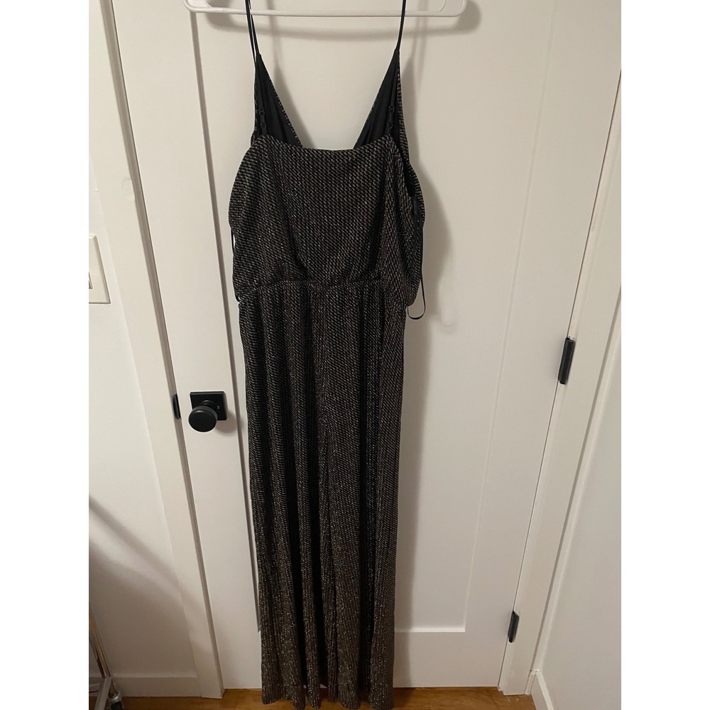 Chelsea28 Womens Jumpsuit Size 12 Black Gold Metallic Sleeveless V Neck - Picture 3 of 5